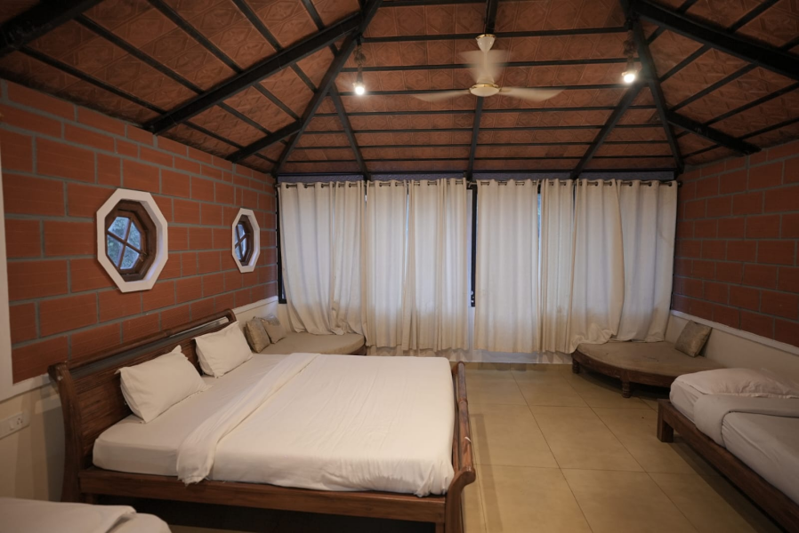 Laasya resortWhatsApp Image 2025-10-22 at 8.16.01 PM (1)